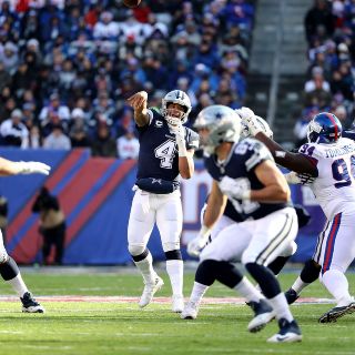 Cowboys derrotan a Giants con tres pases de Prescott