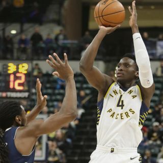 Oladipo, gigante en triunfo de Pacers