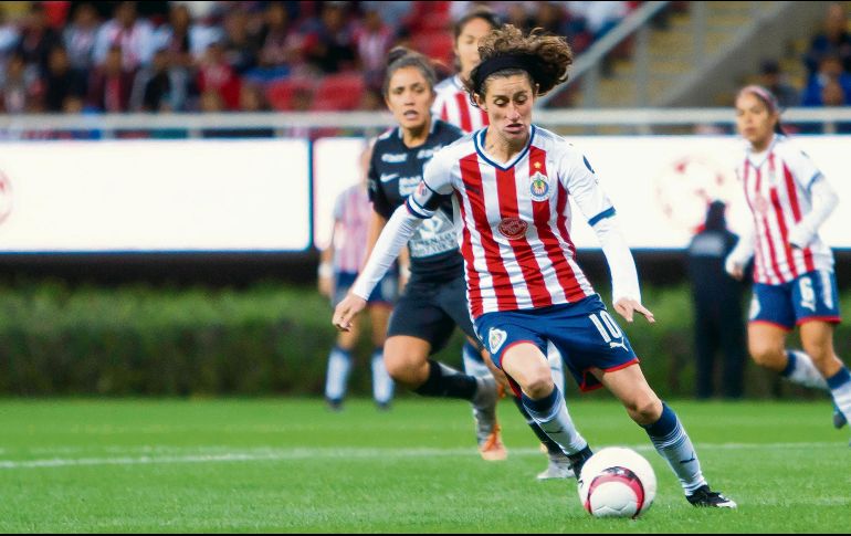 Chivas Femenil comenzará la defensa de su título el 6 de enero, cuando visite el Estadio La Corregidora para enfrentar a Querétaro, a las 11:00 horas. MEXSPORT/ARCHIVO
