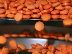 La producción nacional de los fármacos cayó 39% en una década. AP/Archivo