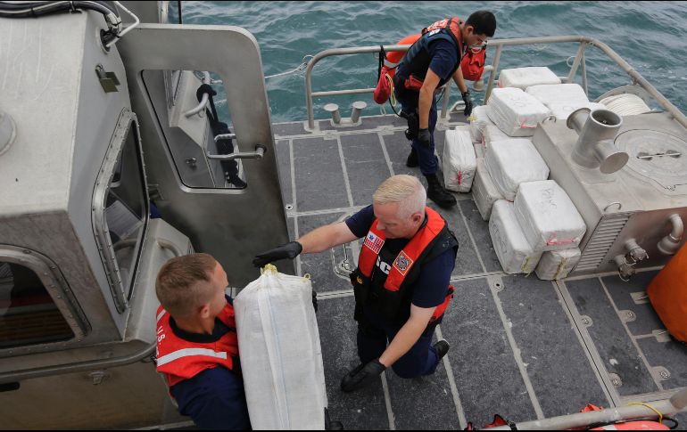 Agentes españoles inspeccionaron en el puerto los contenedores 