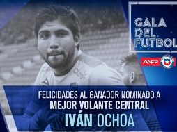 La gala del futbol chileno entregó el reconocimiento al canterano de Pachuca, luego de su destacada participación con el equipo de Viña del Mar. TWITTER / @evertonsadp
