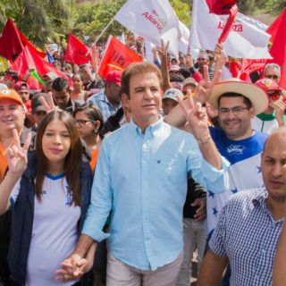 Oposición llama a marchas contra el 'fraude' electoral en Honduras