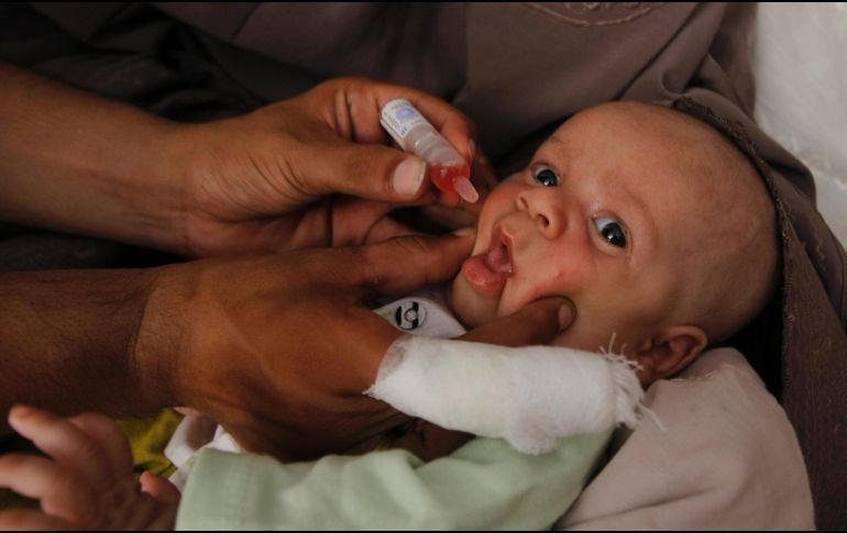 Desde que en 2011 se vinculó a Save the Children con una falsa campaña de vacunación destinada a hallar a Osama Bin Laden, Pakistán mantiene una difícil relación con las ONG's. AP/ARCHIVO