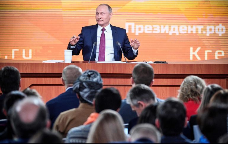 Más de mil 600 periodistas nacionales y extranjeros asistieron a la rueda de prensa que celebra Putin cada año. AFP/A. Nemenov