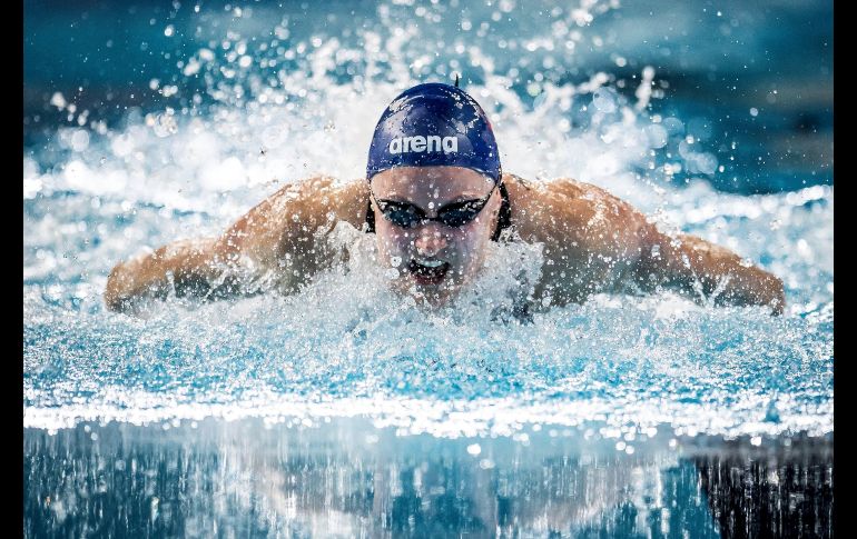 La noruega Susann Bjoernsen compite en la semifinal de los 100m estilos de los Europeos de piscina corta de Copenhague, Dinamarca. EFE/M.Claus Rasmussen