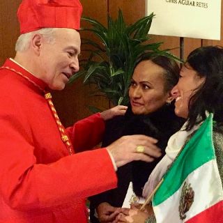 Aguiar Retes asume arzobispado "con responsabilidad y esperanza"