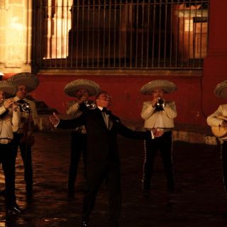 Luis Miguel gana Disco de Platino por "¡México por siempre!"