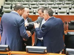 Otras asociaciones ciudadanas criticaron la falta de voluntad del Congreso para nombrar al fiscal anticorrupción, señalan que la decisión de aplaar la votación se presta a sospechas. EL INFORMADOR/R. Rivas