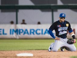 Erráticos. La defensiva de los Charros cometió errores clave que se vieron reflejados en el resultado final. TWITTER/@charrosbeisbol