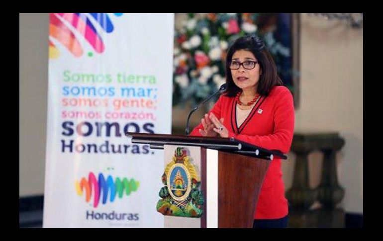 Hilda Hernández falleció ayer al accidentarse el helicóptero militar en que viajaba. AFP/CORTESÍA PRESIDENCIA DE HONDURAS
