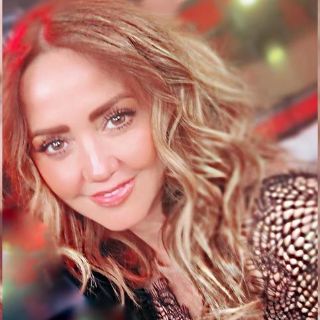 Andrea Legarreta se molesta por mentiras sobre su vida