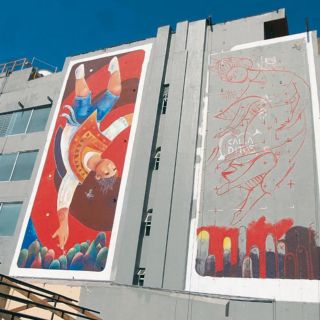 Un mural para alzar la mirada al Hotel Fénix