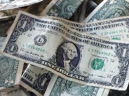 Banco Base prevé que el tipo de cambio se cotice entre 19.00 y 19.20 pesos por dólar. AP / ARCHIVO