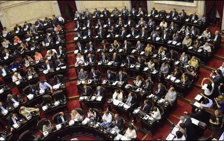 Fotografía cedida por la Cámara de Diputados de la sesión sobre la reforma del sistema de pensiones. EFE/CÁMARA DE DIPUTADOS