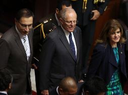 Si Kuczynski es destituido, se convertirá en el primer presidente en caer bajo la avalancha regional de escándalos ligada a la firma brasileña Odebrecht. EFE / E. Arias