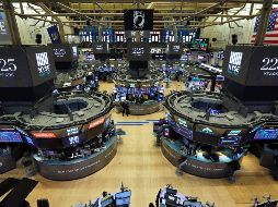 El Dow Jones avanzó 55.36 puntos y terminó en 24 mil 782.01 enteros. AP / ARCHIVO