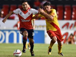 Valdez (I) sabe que en su etapa con los Melenudos debe dar lo mejor de sí, pero también dejar escuela. MEXSPORT/ARCHIVO