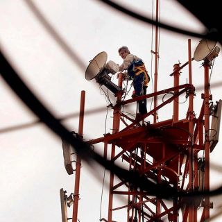 Concesionarios de banda 2.5 podrán dar telefonía e internet