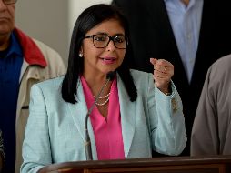 Delcy Rodríguez, presidenta de la asamblea aseguró que la cancillería formalizará los trámites de su declaración. AFP/ F. Parra