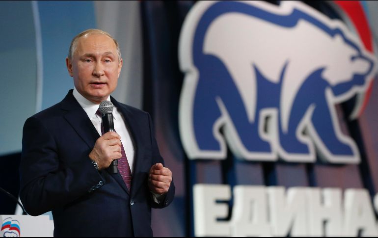 El partido del Kremlin, Rusia Unida, celebró un congreso federal en el que mostró públicamente su apoyo a la candidatura del actual presidente ruso. AP/D. Astakhov