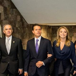 Gobierno de Peña gasta millones en controlar medios: NYT