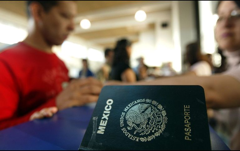 Los costos de los pasaportes incrementarán de 35 hasta los 160 pesos, dependiendo de la vigencia. EL INFORMADOR/ ARCHIVO