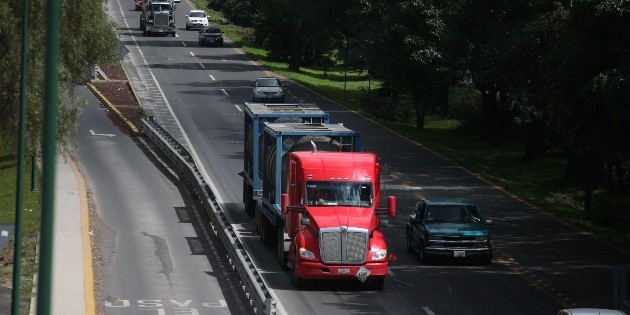 Emiten nueva norma de pesos y dimensiones para transporte de carga