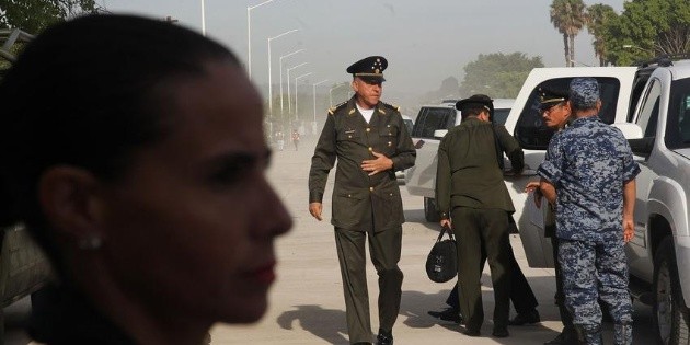 Cienfuegos agradece al Congreso por Ley de Seguridad Interior