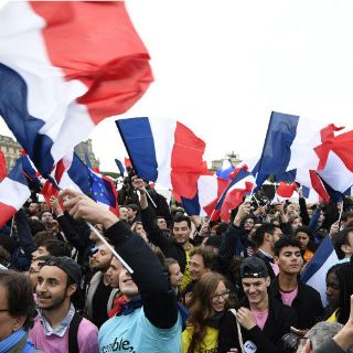 Emmanuel Macron celebra su victoria sin 'precedente'