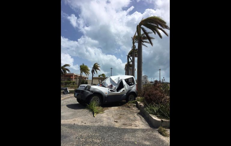 ANGUILA (07/SEP/2017).- Este territorio británico registró extensos daños a su infraestructura eléctrica, suministro de agua y edificios gubernamentales. AP/V. C Thompson