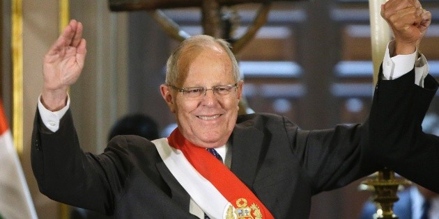 Indulto a Fujimori reaviva posibilidad de destituci&oacute;n para Kuczynski