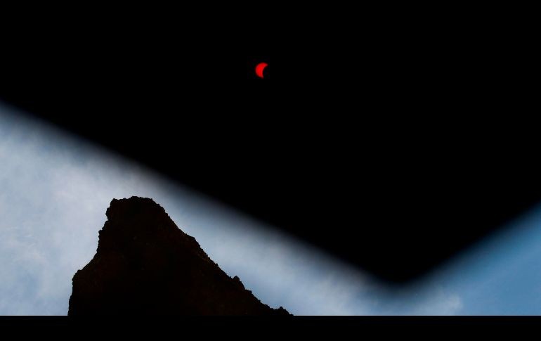 CHILMARK, ESTADOS UNIDOS (21/AGO/2017).- Desde una playa en el estado de Massachusetts. EFE/J. Lane