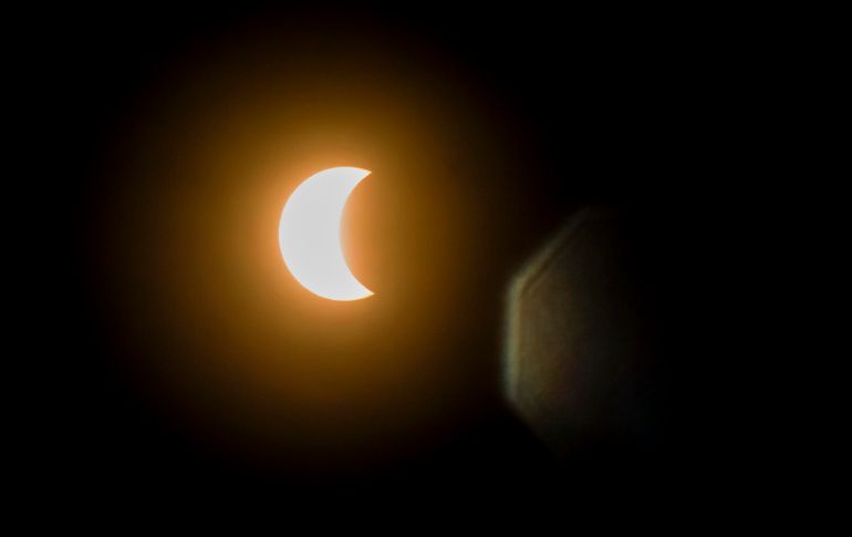 CARACAS, VENEZUELA (21/AGO/2017).- En partes de Sudamérica también fue visible. EFE/M. Gutiérrez