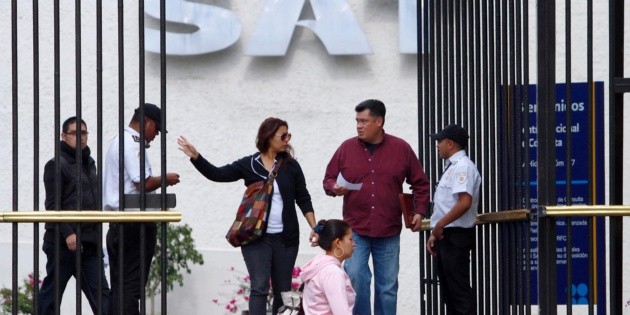 Advierte SAT: sin nuevas e-facturas, no hay deducci&oacute;n