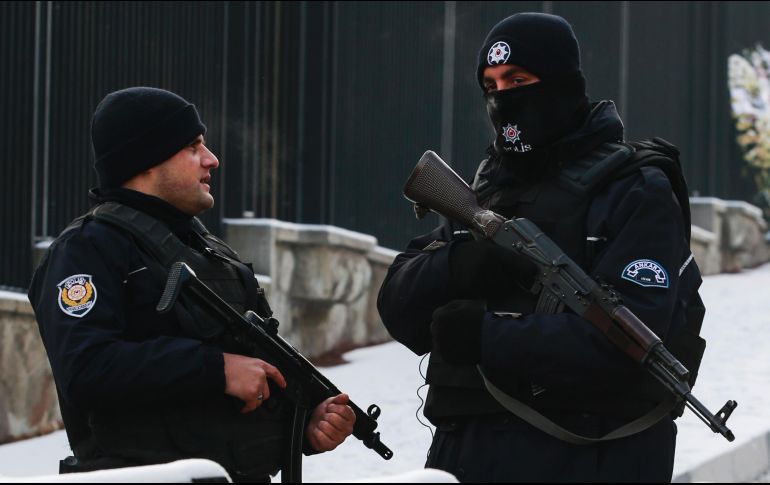 En los últimos días, la policía ha intensificado las redadas contra las redes del Estado Islámico en Turquía. AP/ARCHIVO
