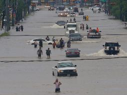 Texas enfrenta inundaciones sin precedentes por 'Harvey'