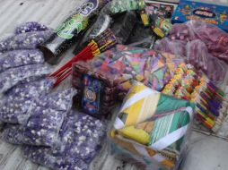 La pirotecnia y los detenidos fueron retenidos a un agente del Ministerio Público adscrito a la Delegación Jalisco de la Procuraduría General de la República. ESPECIAL/ Policía de Guadalajara