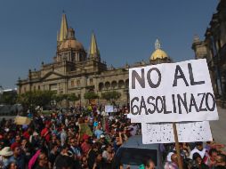 Tapatíos marchan contra el gasolinazo