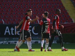 El argentino Milton Caraglio logró el gol que dio el triunfo a los titulares por 2-1, tras rematar un centro enviado por Luis Reyes. EL INFORMADOR / G. Gallo