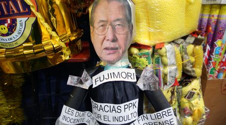 Fujimori fue considerado autor mediato del asesinato de un total de 25 personas en las matanzas de Barrios Altos y La Cantuta. EFE/E. Arias