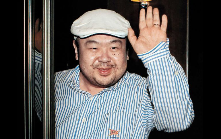 Kim Jong-nam perdió definitivamente el favor de su padre cuando en 2001 fue detenido en un aeropuerto de Tokio. AFP / STR