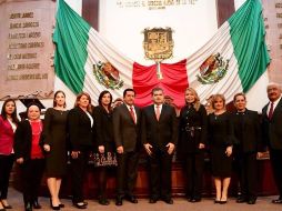 Se conformó la LXI Legislatura del Congreso del estado, donde estuvo presente el gobernador del estado, Miguel Riquelme. TWITTER / @mrikelme