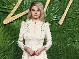 Se espera que Selena Gómez presente su tercer disco a mediados de año, tras compartir en sus redes sociales fotografías en el estudio de grabación. AFP