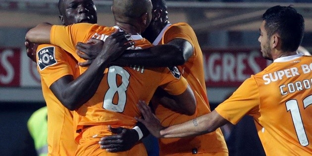 En duelo de jugadores mexicanos, Porto derrota al Feirense