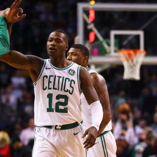 Terry Rozier se roba el show