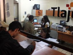 A las personas con capacidades diferentes, de la tercera edad y mujeres viudas 