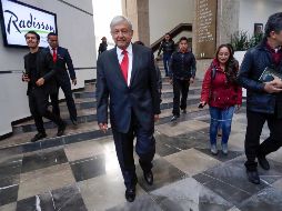 López Obrador recordó que hizo el planteamiento para buscar todas las opciones para conseguir la paz. SUN/ I. Stephens