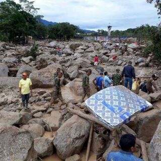 Fallecen seis personas tras avalancha en Birmania