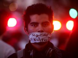 El contingente fue liderado por colectivos como el Movimiento Magisterial Jalisciense y el Partido Comunista de México. EL INFORMADOR/F.Atilano